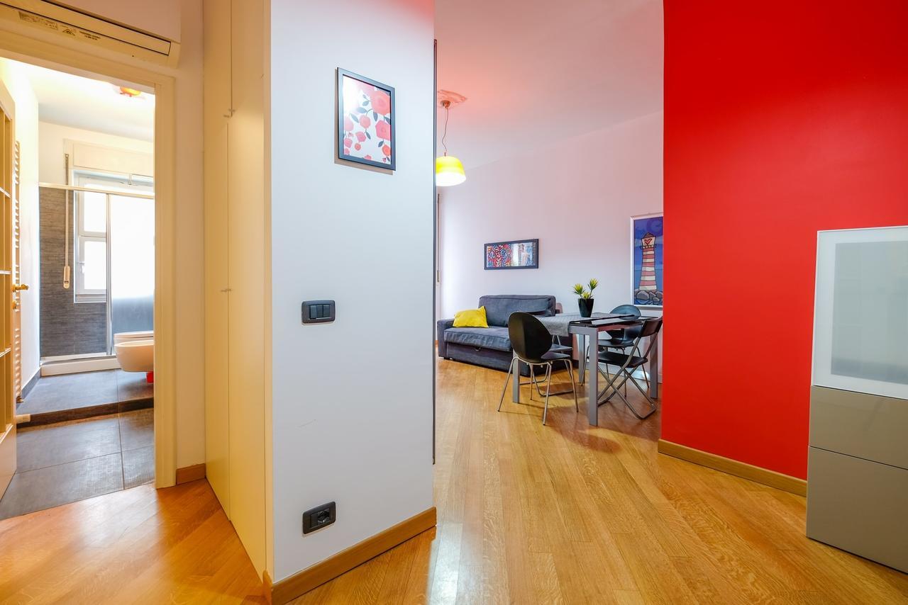 The Best Rent - Tortona Apartment Milan Bagian luar foto