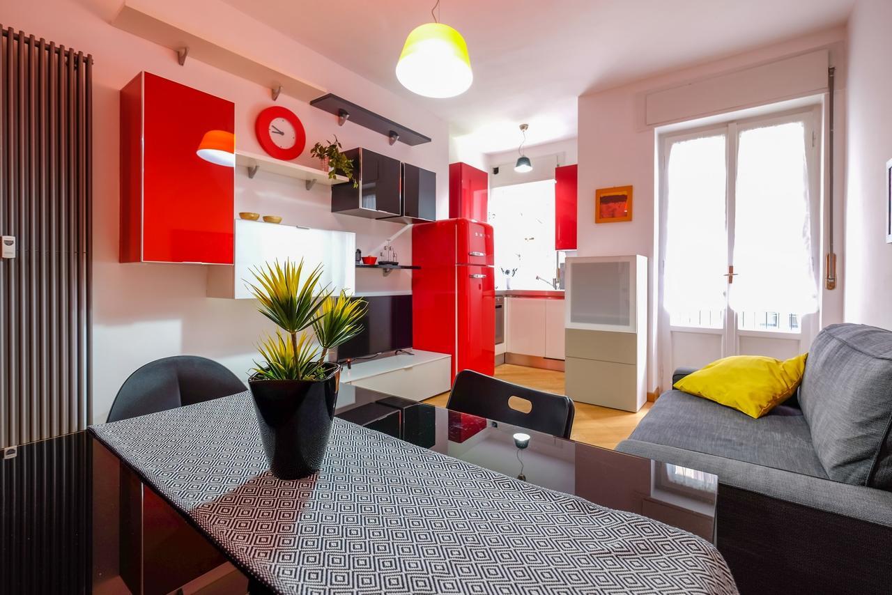 The Best Rent - Tortona Apartment Milan Bagian luar foto